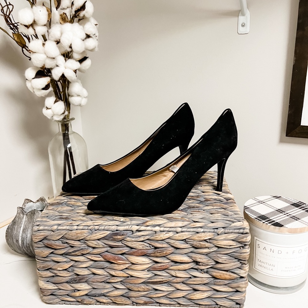 A New Day Gemma Black Faux Leather Pointed Toe Classic Black Heels Size 8